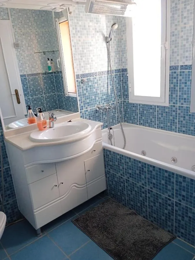 Cozy Apartment In Fuengirola Hills